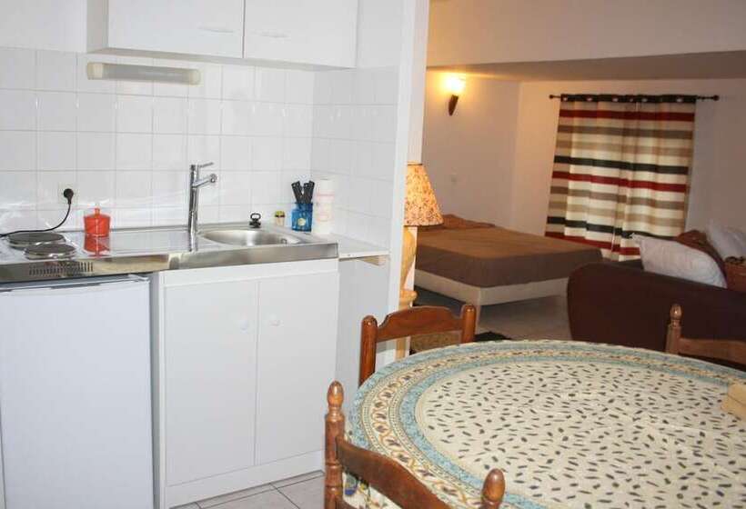 צימר Mas De Bellegou