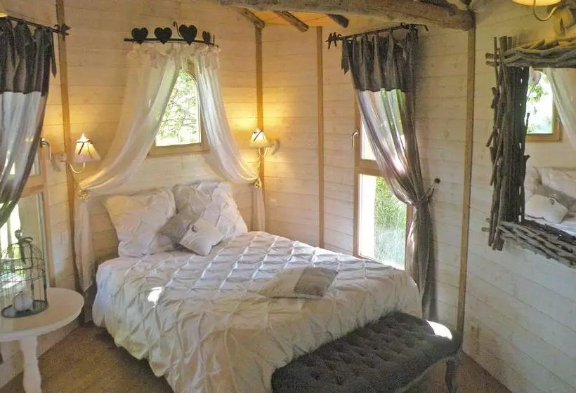 تختخواب و صبحانه Moulin De Rioupassat Chambres D'hôtes De Charme