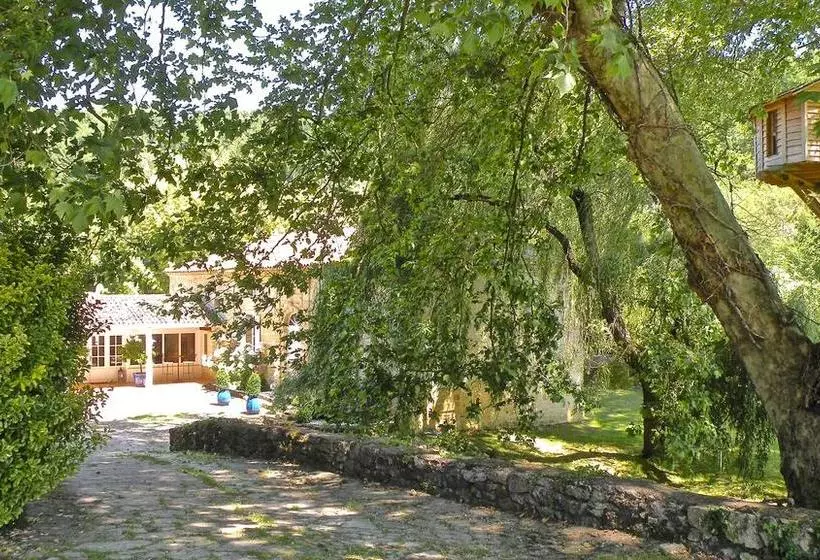 تختخواب و صبحانه Moulin De Rioupassat Chambres D'hôtes De Charme