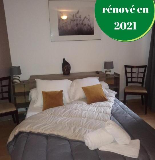 בית מלון כפרי Hôtel Le Passage De Vallon