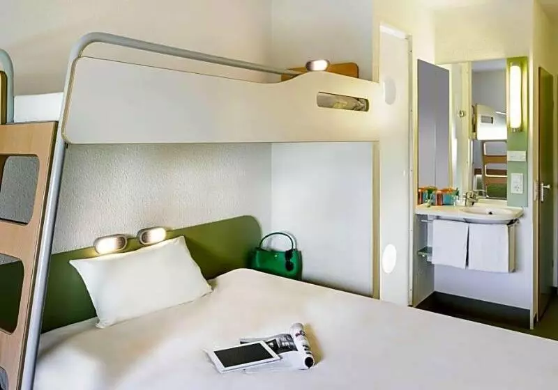 ホテル Ibis Budget Givet