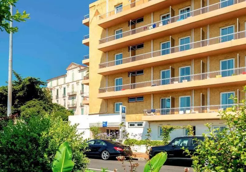 ホテル Ibis Budget Menton Bord De Mer