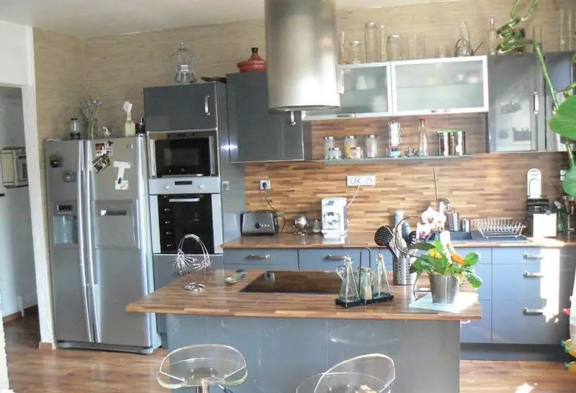 Aamiaismajoitus (B&B) Bienvenue Chez Nous
