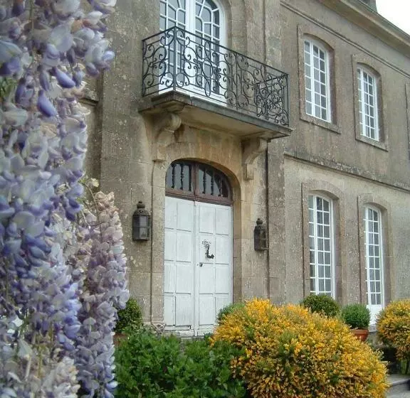 Bed and Breakfast Bruce Castle