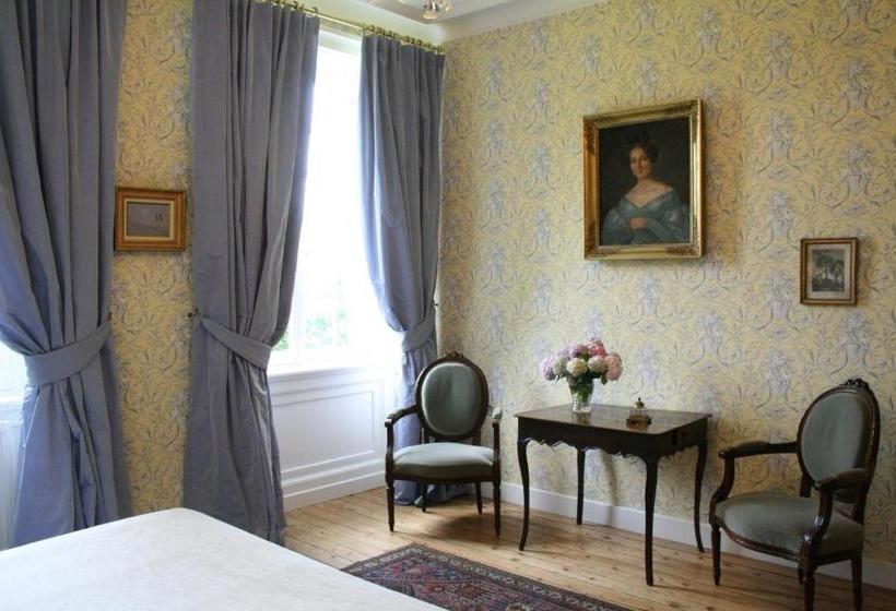 Bed and Breakfast Bruce Castle