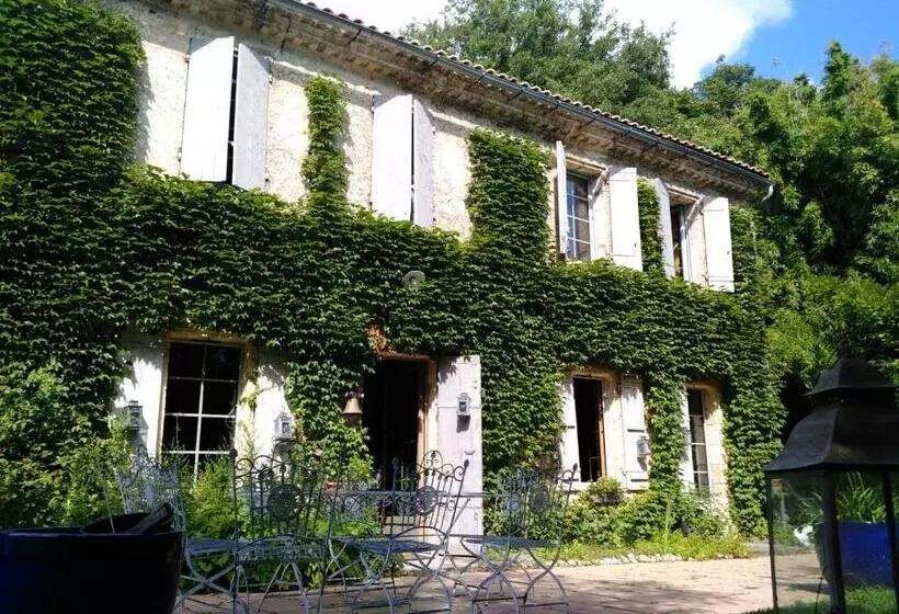 ベッドアンドブレックファースト Chambre D'hôtes Le Moulin De Moulis