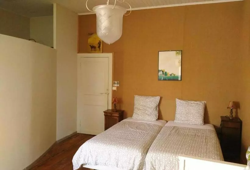 ベッドアンドブレックファースト Chambre D'hôtes Le Moulin De Moulis