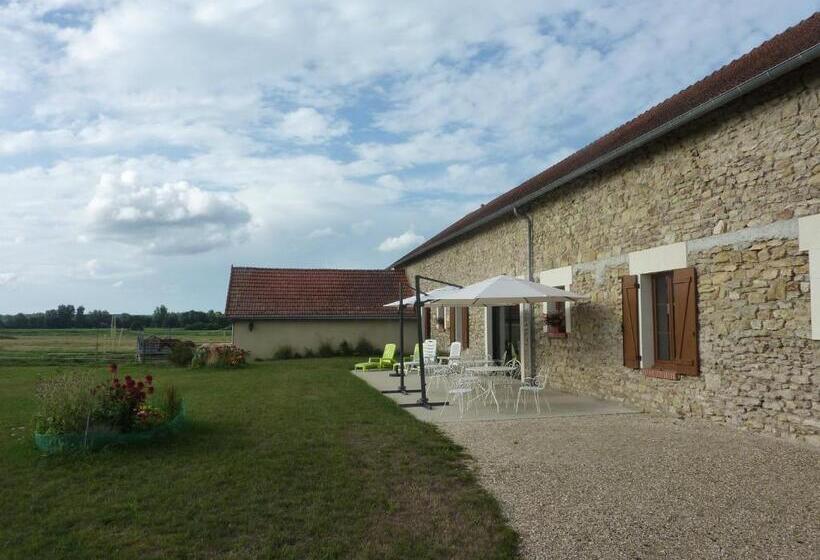 مبيت وإفطار Chambres D'hôtes De La Junchère