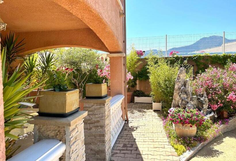 צימר Chambres D'hôtes Les Noisetiers