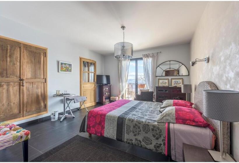 צימר Château Serigues