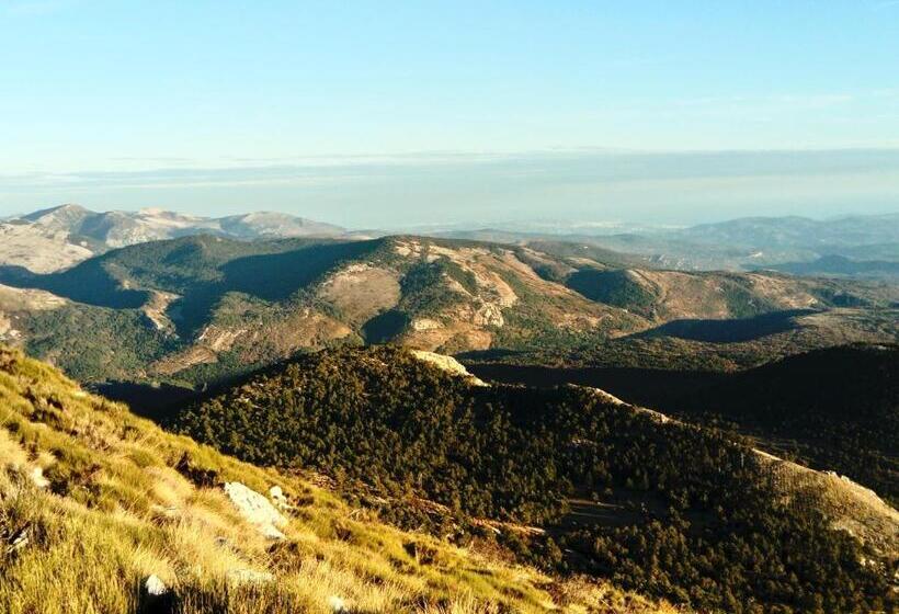 مبيت وإفطار La Bastide Des Pins