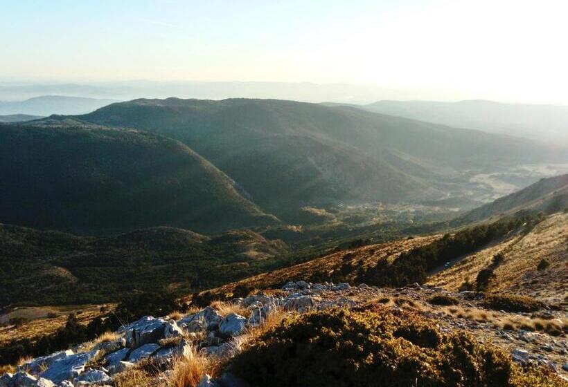 مبيت وإفطار La Bastide Des Pins