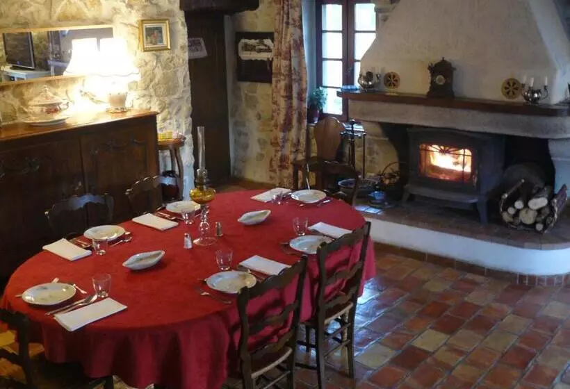 Aamiaismajoitus (B&B) La Bastide Des Pins