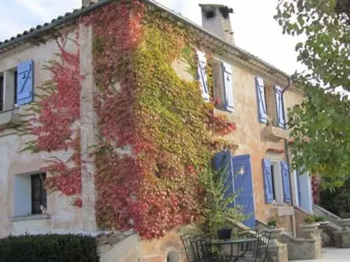 Aamiaismajoitus (B&B) La Bastide Des Pins