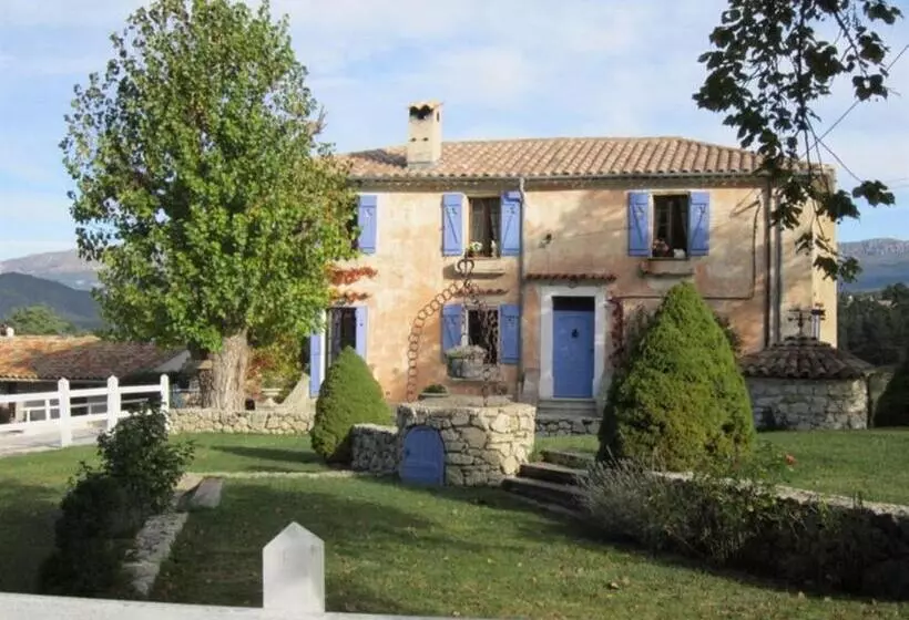 Aamiaismajoitus (B&B) La Bastide Des Pins