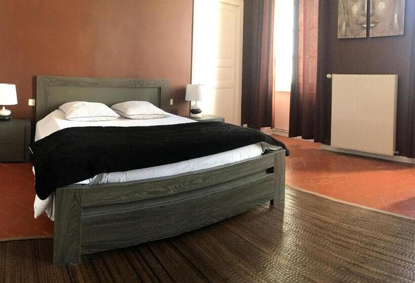 住宿加早餐 La Cigaline