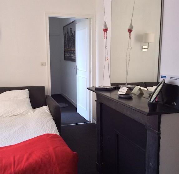 Aamiaismajoitus (B&B) La Cour 26