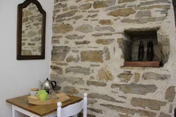 Aamiaismajoitus (B&B) Auberge De Vazerat
