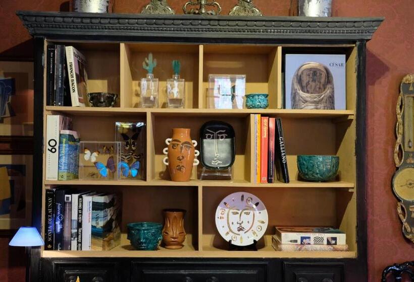 住宿加早餐  La Maison Du Frene