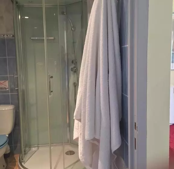 تختخواب و صبحانه Le Mas Du Rouquan