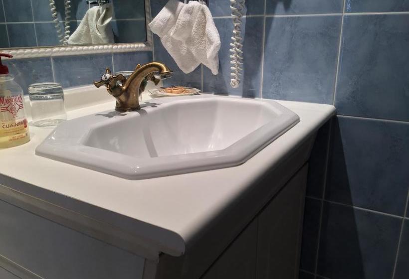 مبيت وإفطار Le Mas Du Rouquan