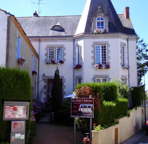 민박 Le Petit Chateau Tiffauges Proche Puy Dufou