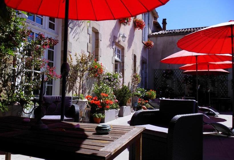 민박 Le Petit Chateau Tiffauges Proche Puy Dufou