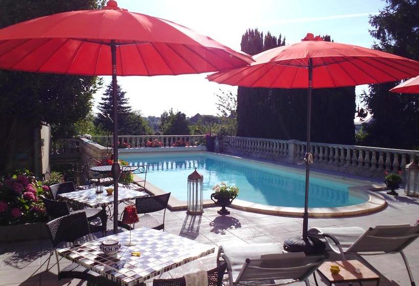 민박 Le Petit Chateau Tiffauges Proche Puy Dufou