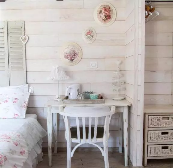 ベッドアンドブレックファースト Les Chambres De La Forge Des Collines