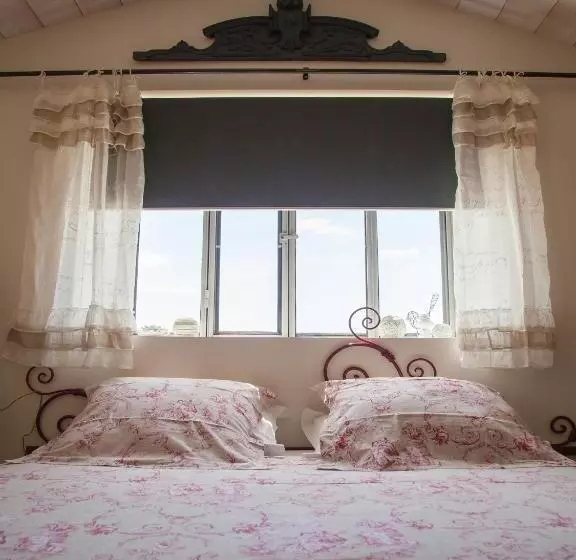 ベッドアンドブレックファースト Les Chambres De La Forge Des Collines