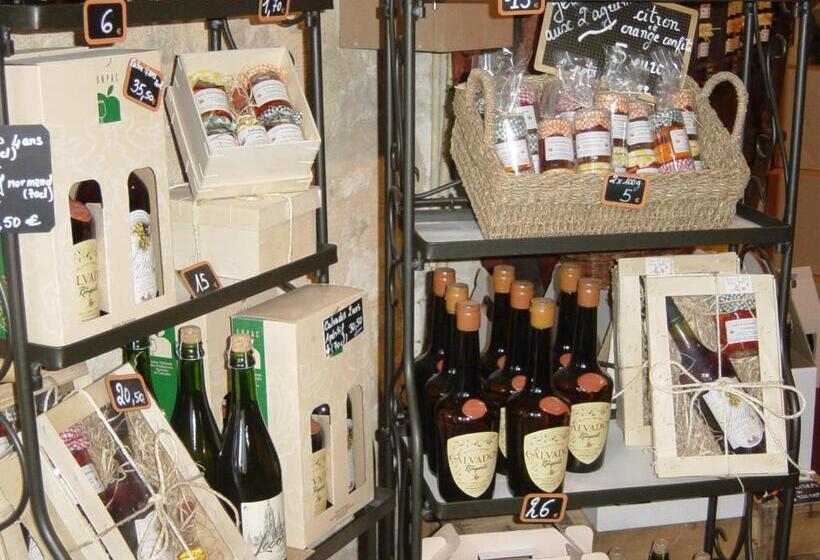 مبيت وإفطار Logis Les Remparts