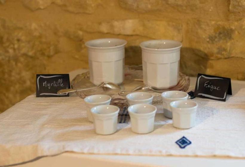 Aux Bories De Marquay, Chambres D Hôtes B&b Avec Piscine Et Spa Près De Sarlat