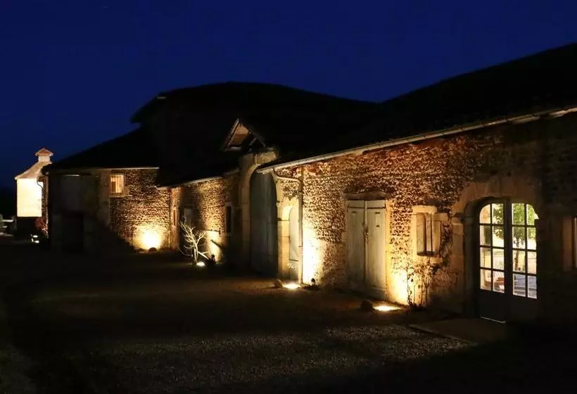 ベッドアンドブレックファースト Manoir De Malfarat