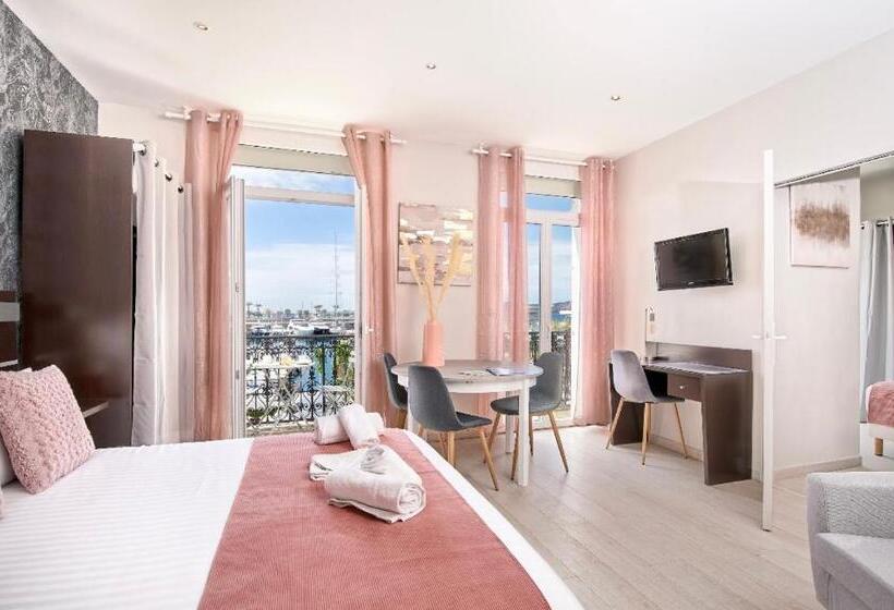 בית מלון כפרי Du Vieux Port