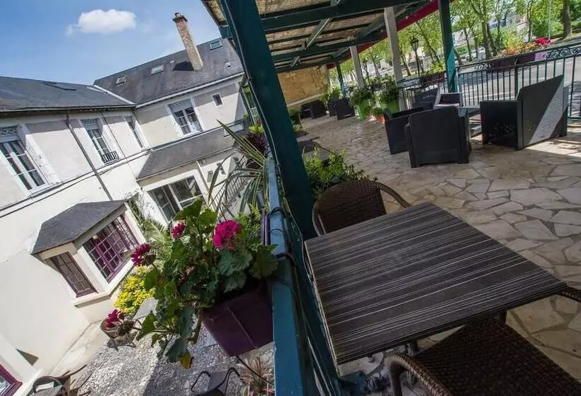 هتل Hôtel Relais Du Loir