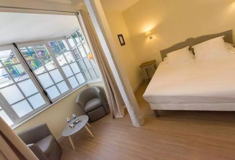 هتل Hôtel Relais Du Loir