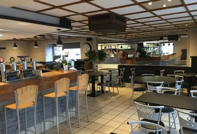ホテル Le Cerizay