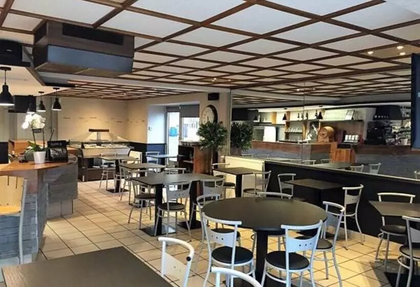 ホテル Le Cerizay