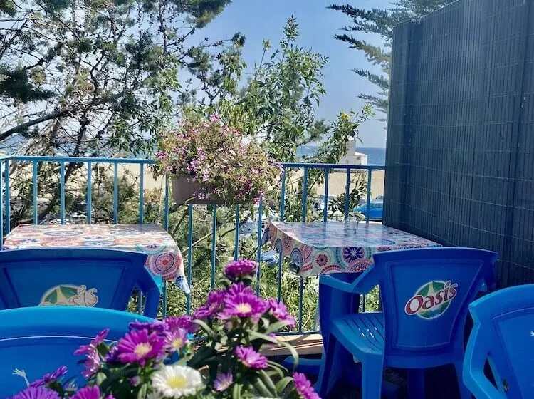هتل Oasis
