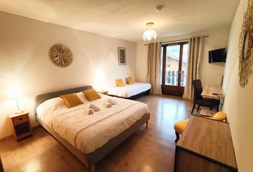 Отель Plein Soleil