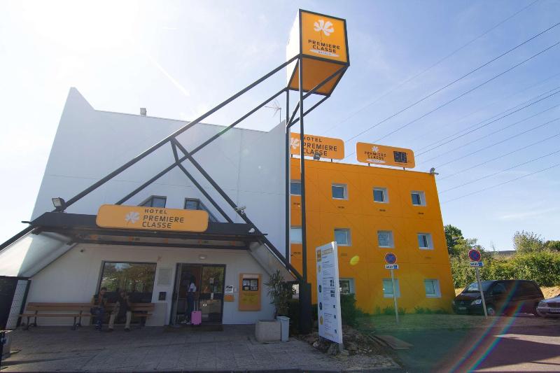فندق Premiere Classe Plaisir  Gatines