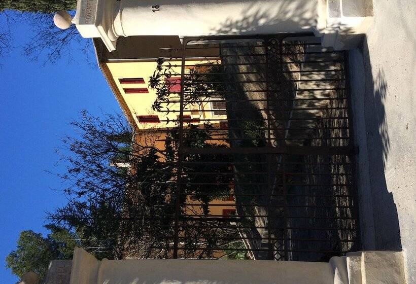 B&b Villa Roumanille