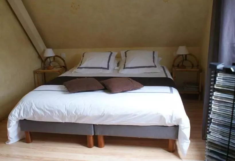 Aamiaismajoitus (B&B) Chambre D'hotes Le Vogelgarten