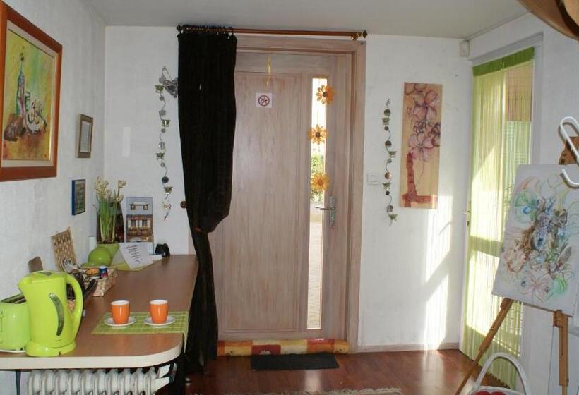 ベッドアンドブレックファースト Chambre D'hotes Le Vogelgarten