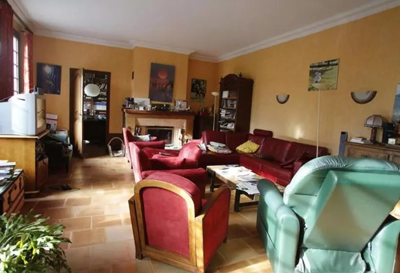 Aamiaismajoitus (B&B) Chambres D Hôtes La Maison Blanche