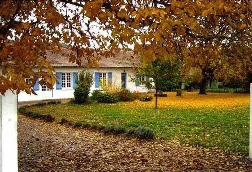 Aamiaismajoitus (B&B) Chambres D Hôtes La Maison Blanche