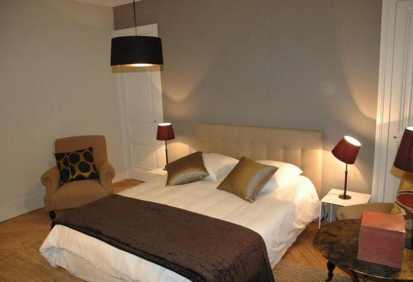 تختخواب و صبحانه Chambres D Hôtes La Maison