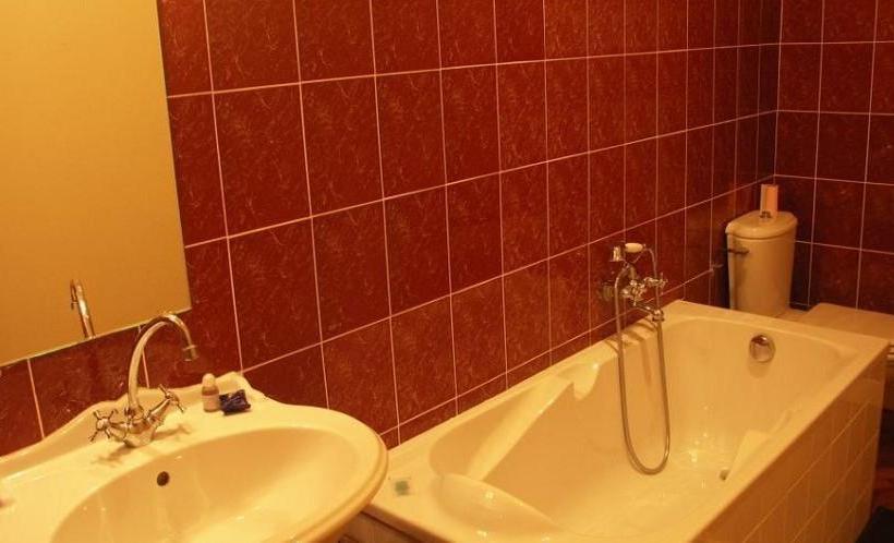 تختخواب و صبحانه Château Des Requêtes