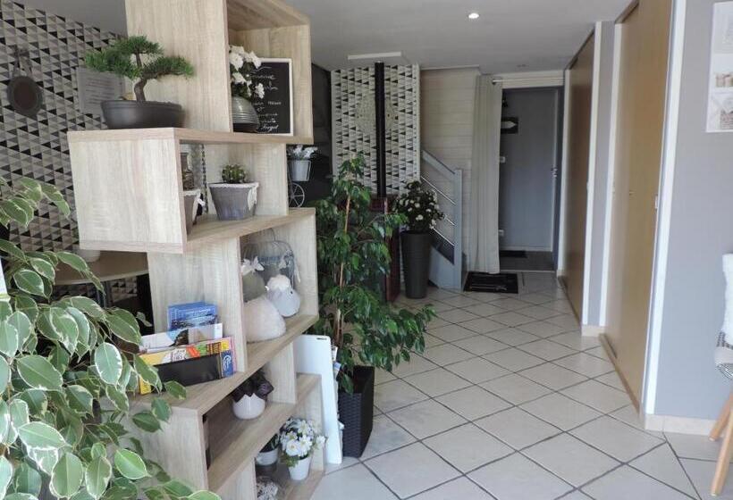 Bed and Breakfast Chambres D'hotes La Maison Neuve