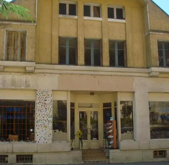 تختخواب و صبحانه Chambres D'hôtes Notre Paradis